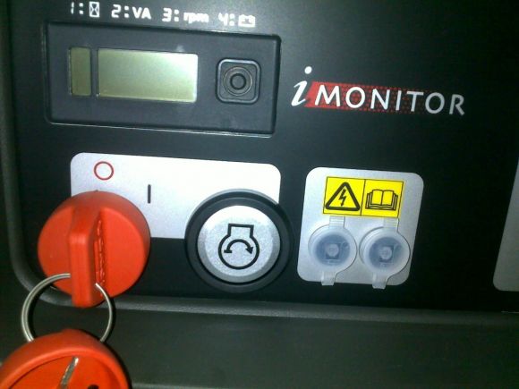 Генератор бензиновий Honda EU 70 IS - фото 2