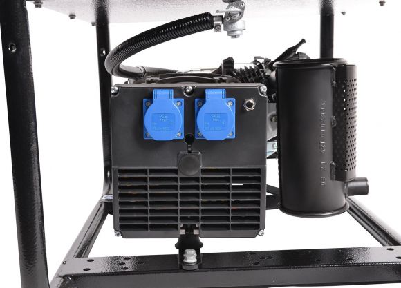 Генератор бензиновый Genmac COMBI RG4000HO - фото 5